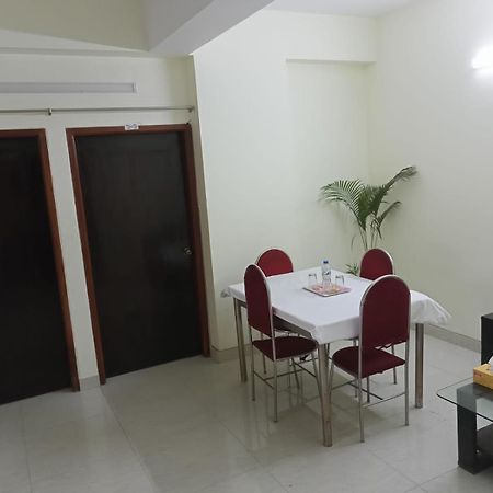 Rose Garden Guest House Khulna Exteriör bild